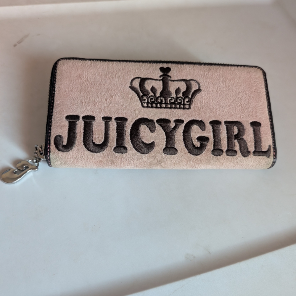Juicy Couture Pink Key Card Holder with Crown Design